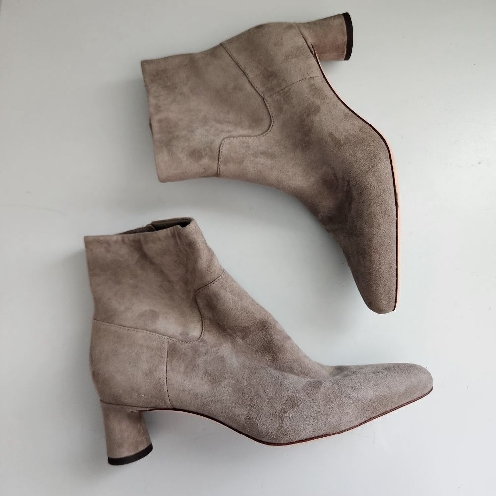 Vince Hilda Gray Suede Ankle Boots Size 7